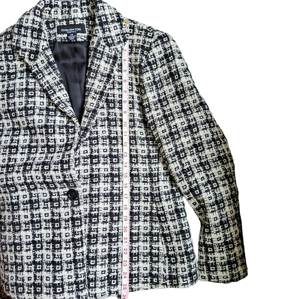 Jones New York Black and Off-white Blazer Wool Blend Thick Textured Size 12 - Picture 10 of 13